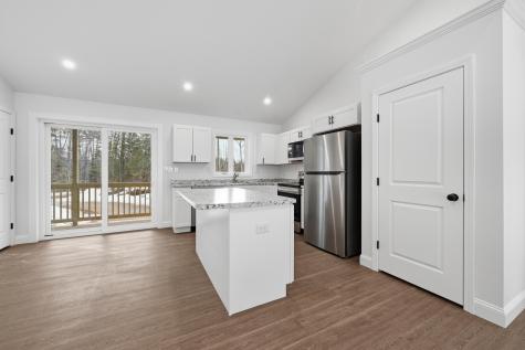 102 Noble Road Oxford ME 04270