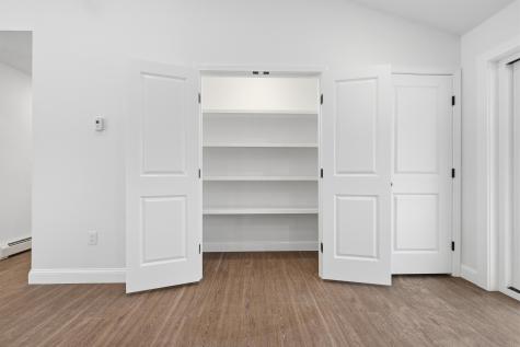 102 Noble Road Oxford ME 04270