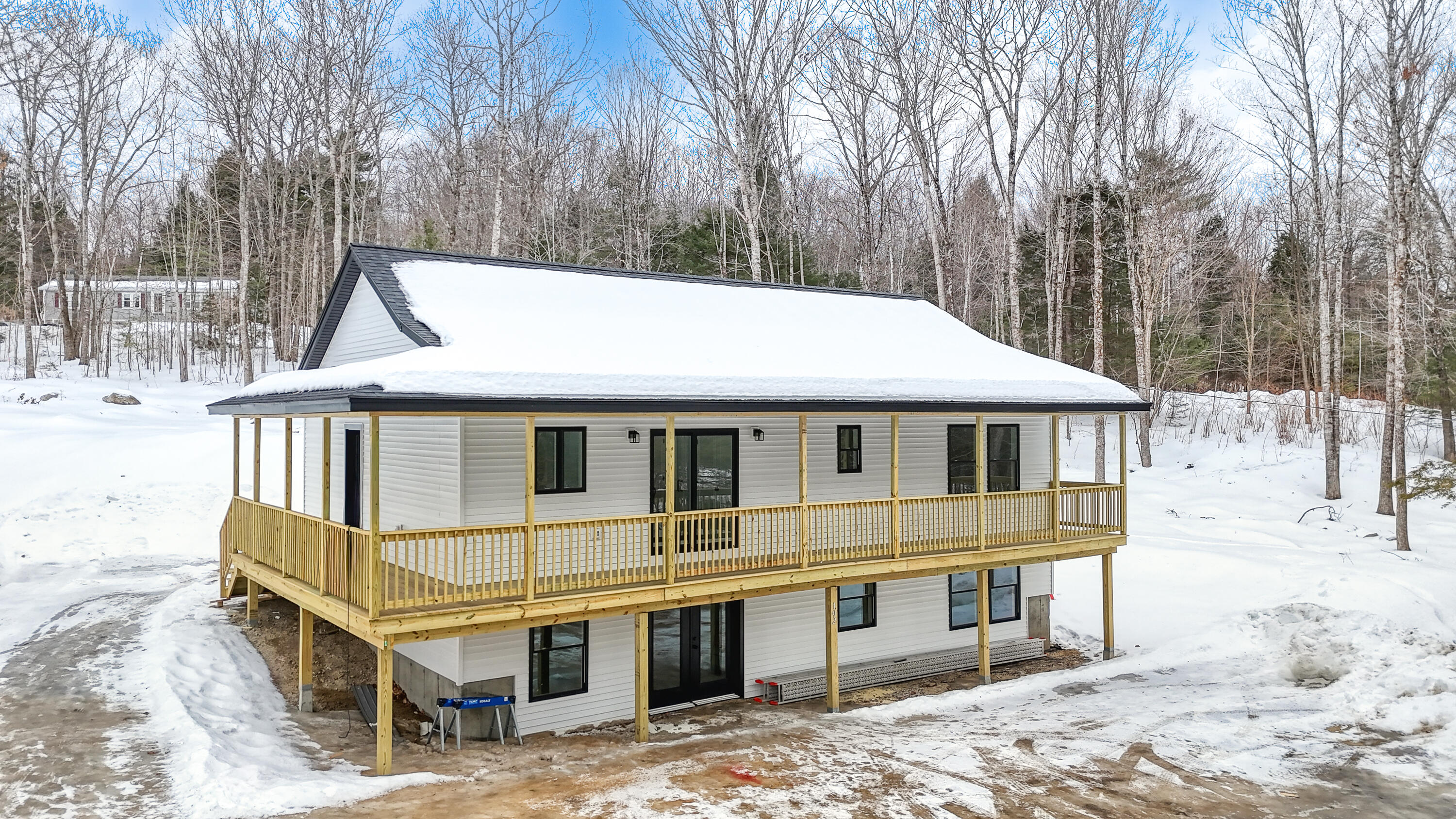 102 Noble Road Oxford ME 04270