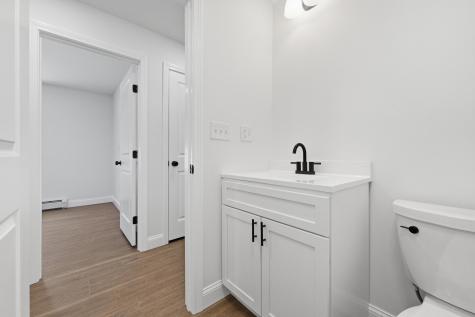 102 Noble Road Oxford ME 04270
