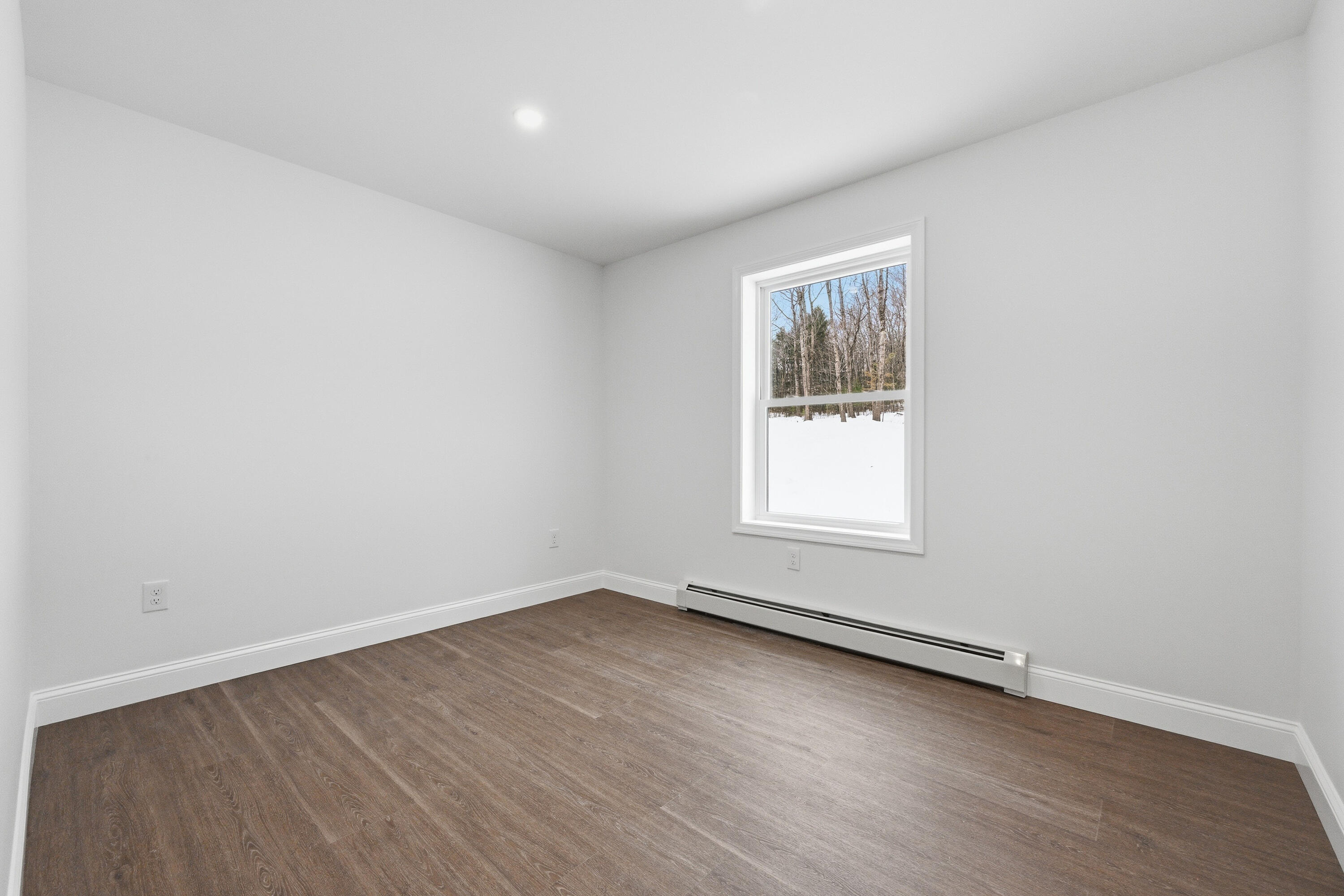 102 Noble Road Oxford ME 04270