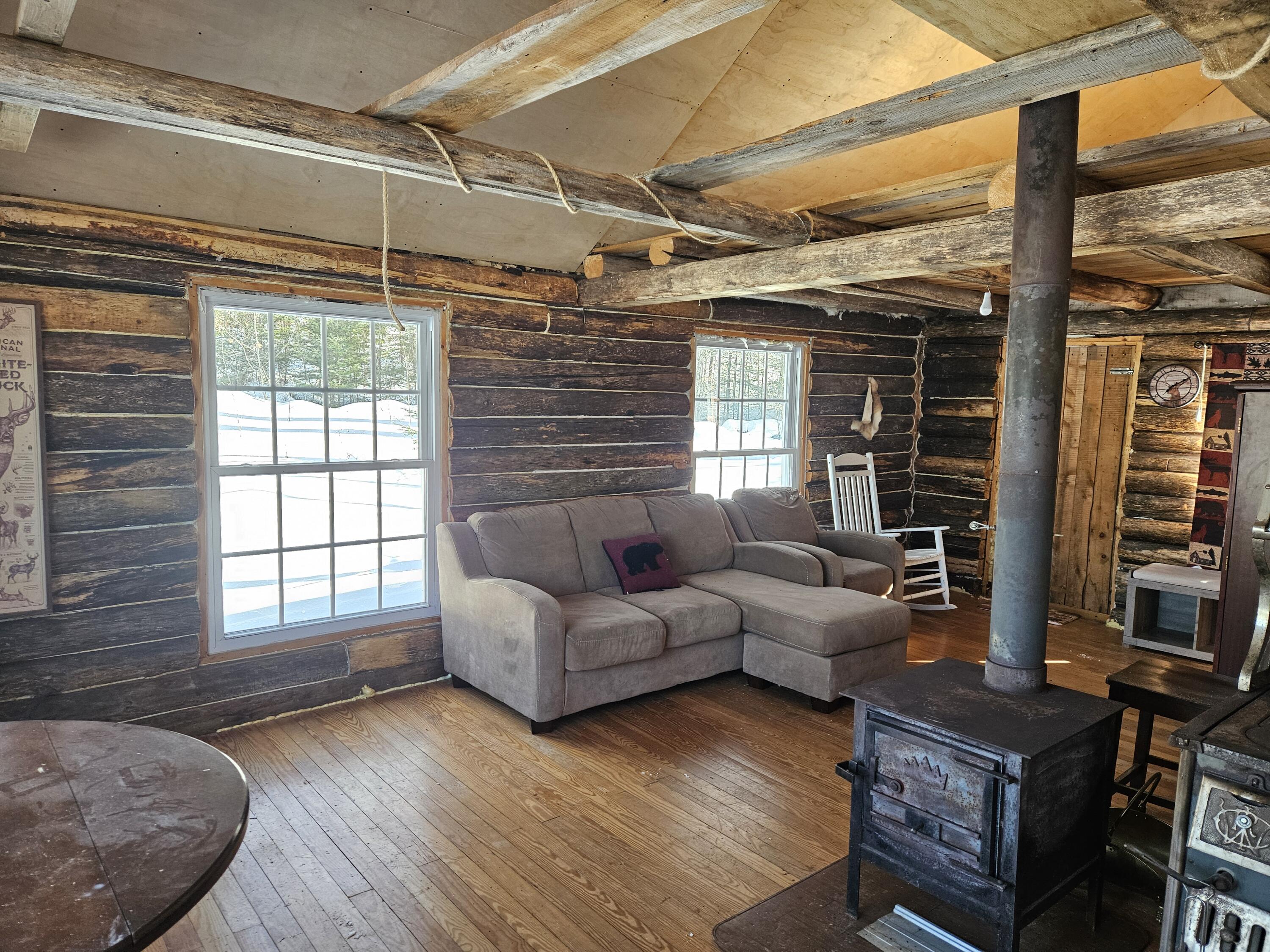 MR11 L35 Burbank Hill Road Avon ME 04966