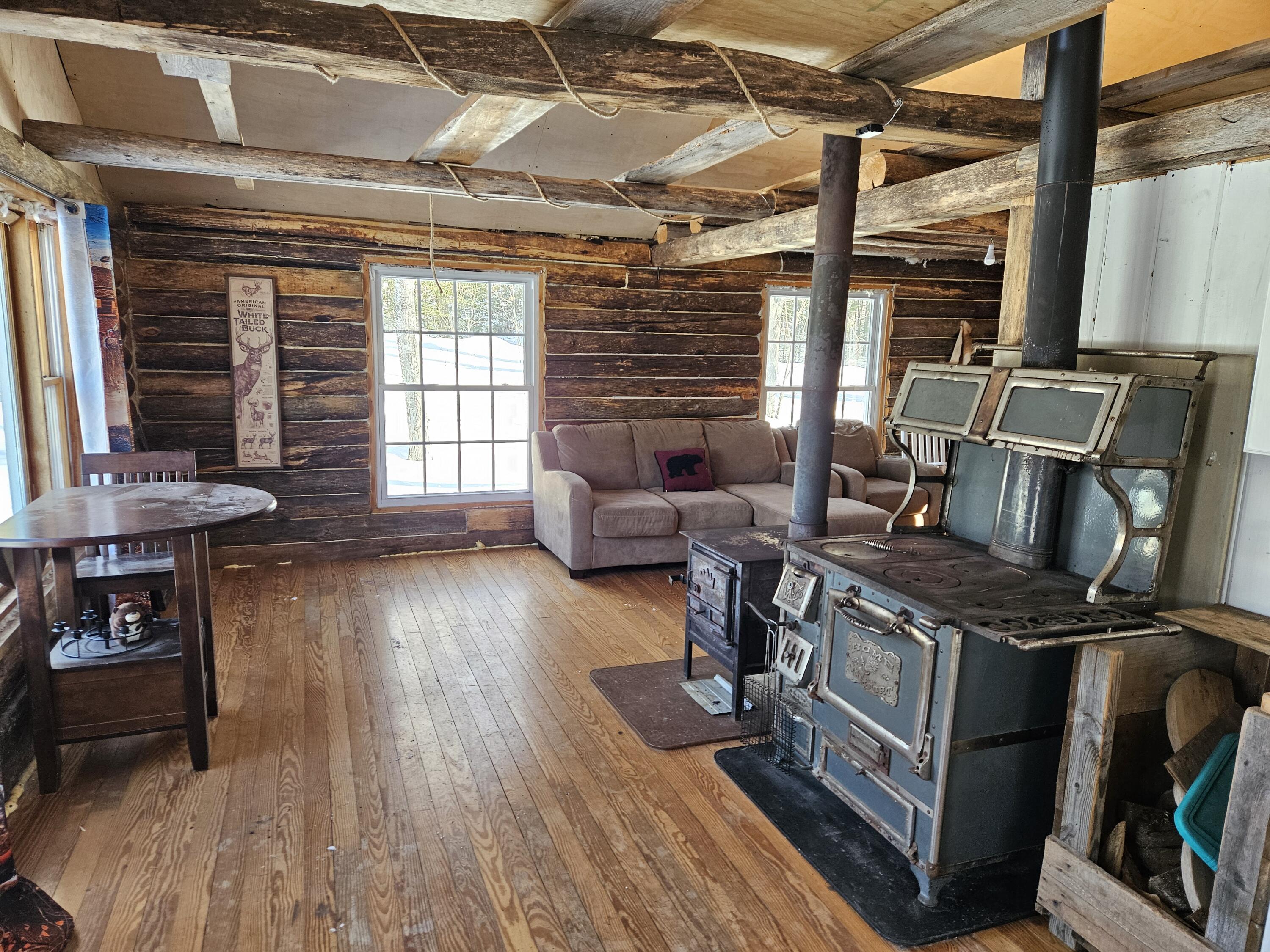 MR11 L35 Burbank Hill Road Avon ME 04966