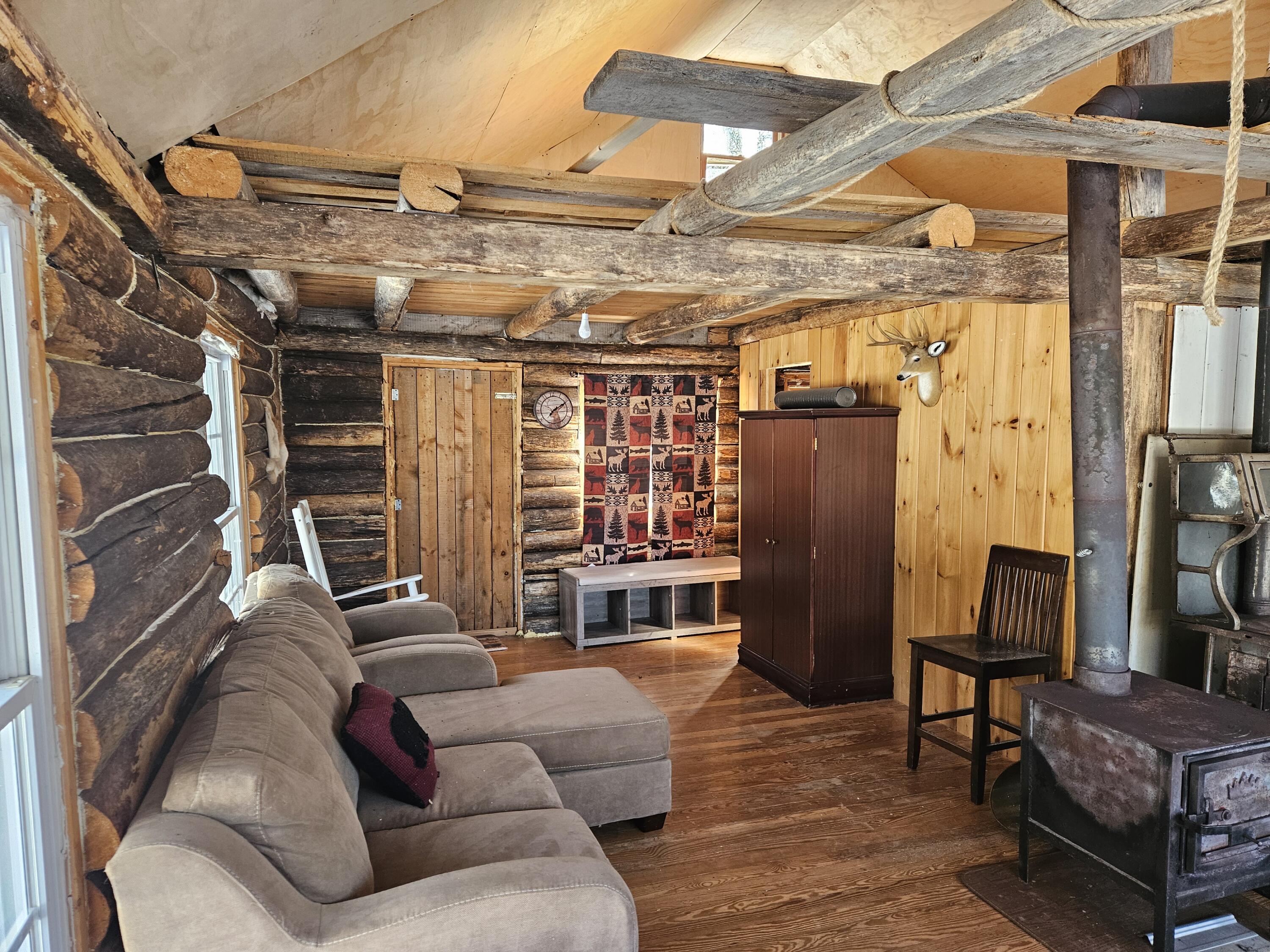 MR11 L35 Burbank Hill Road Avon ME 04966