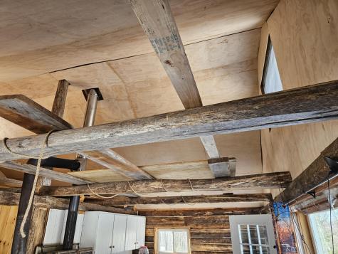 MR11 L35 Burbank Hill Road Avon ME 04966