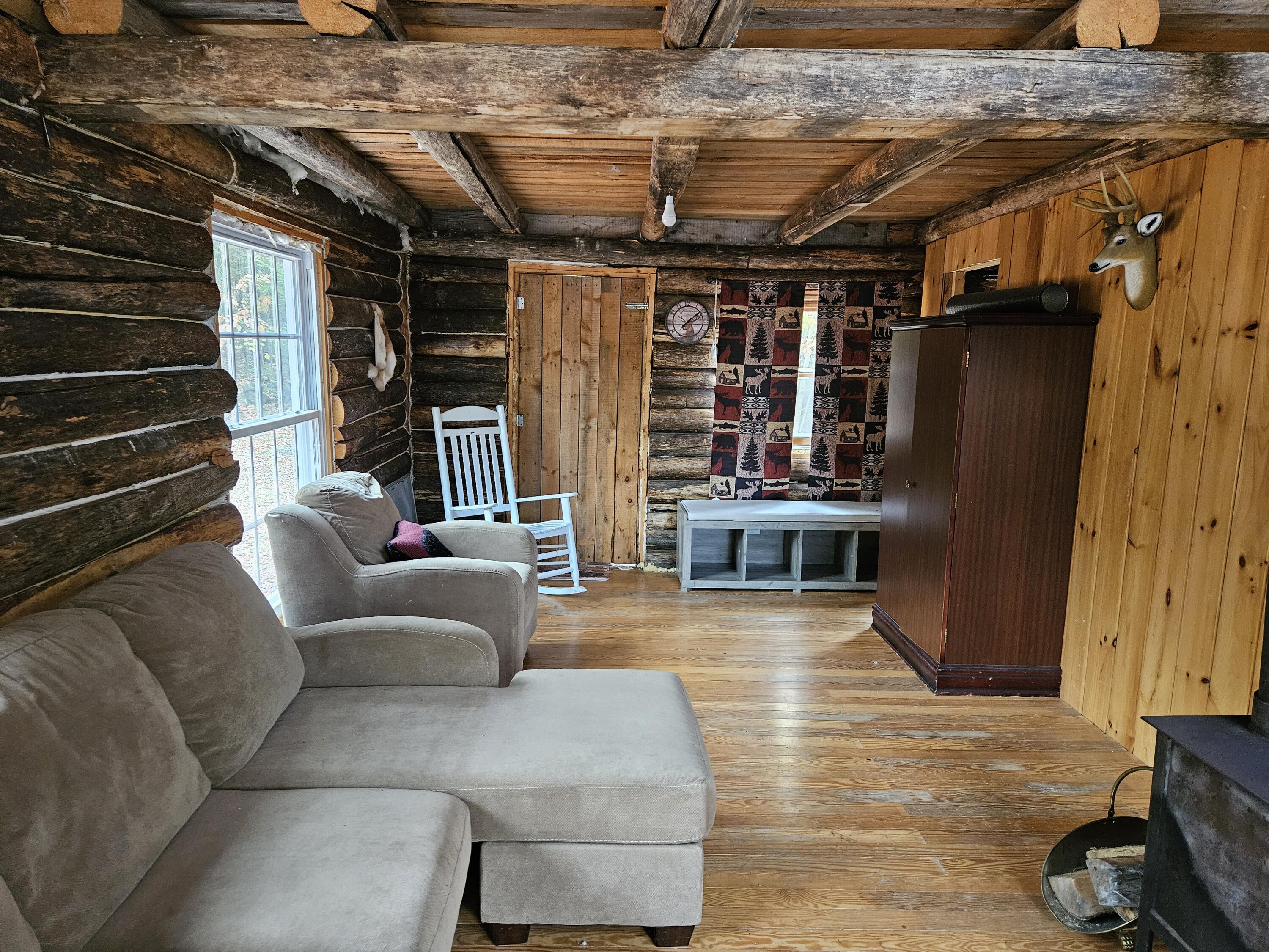 MR11 L35 Burbank Hill Road Avon ME 04966