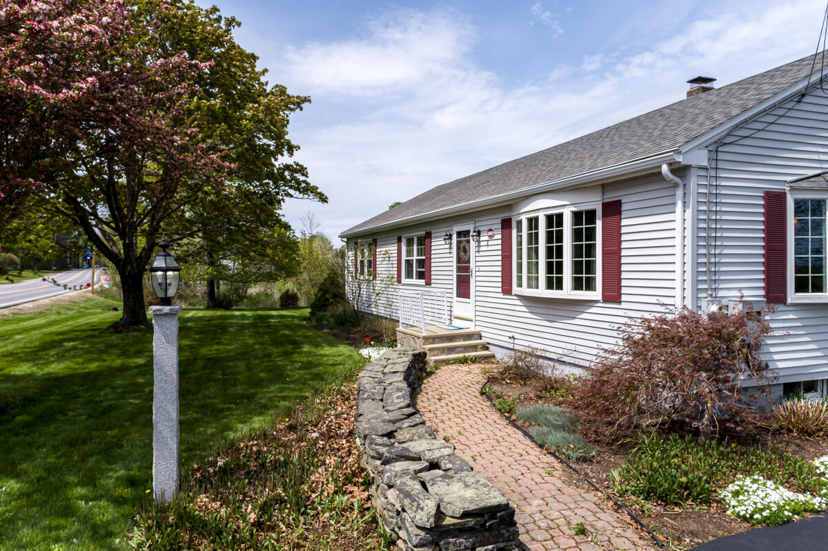 800 North Road North Yarmouth ME 04097