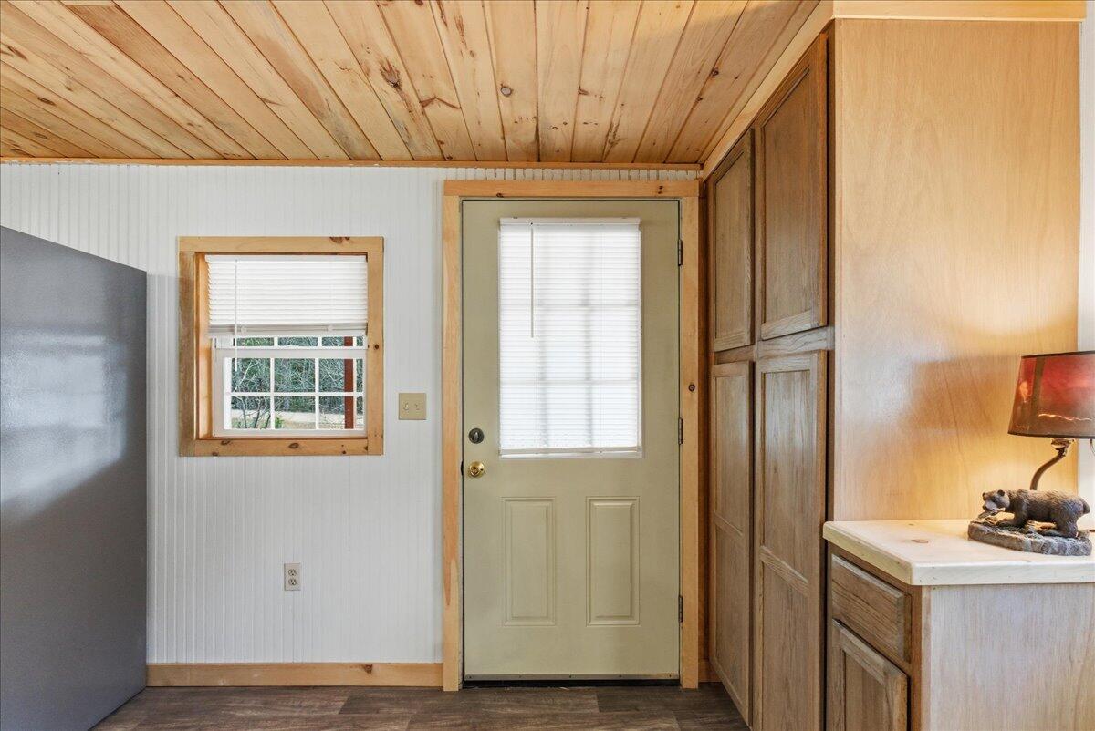 271 Bennett Road New Gloucester ME 04260