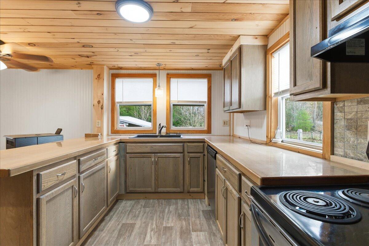 271 Bennett Road New Gloucester ME 04260