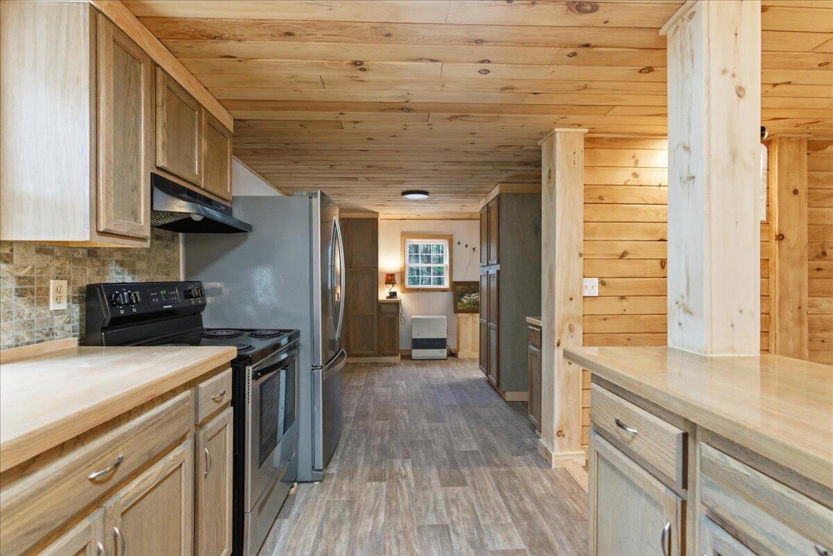 271 Bennett Road New Gloucester ME 04260