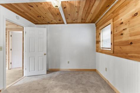 271 Bennett Road New Gloucester ME 04260