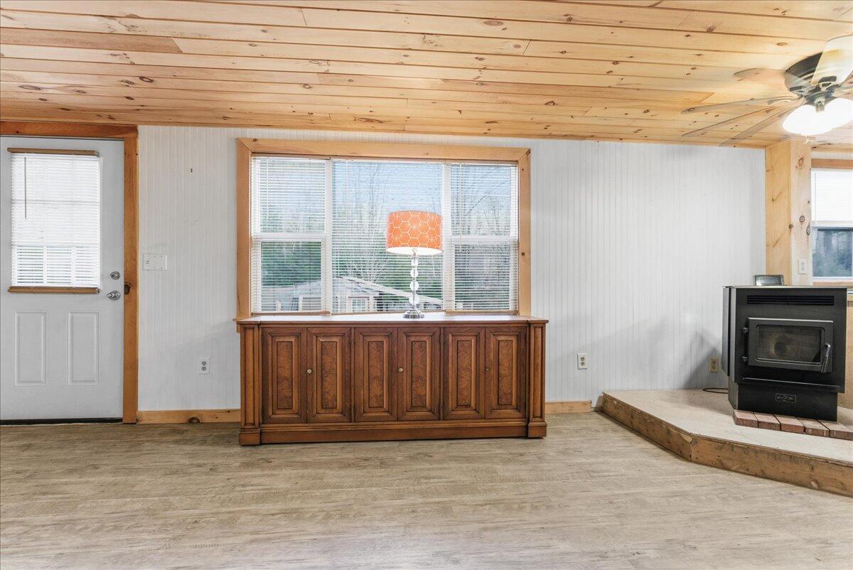 271 Bennett Road New Gloucester ME 04260