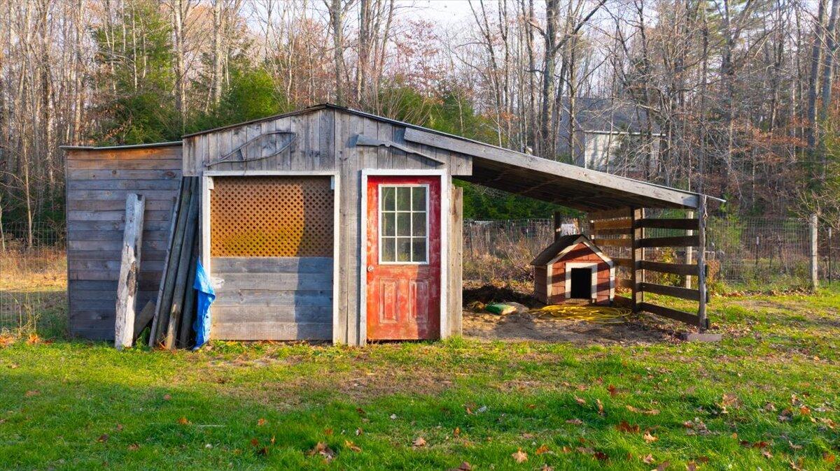 271 Bennett Road New Gloucester ME 04260