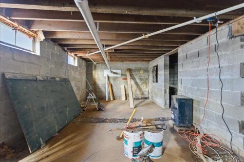 271 Bennett Road New Gloucester ME 04260