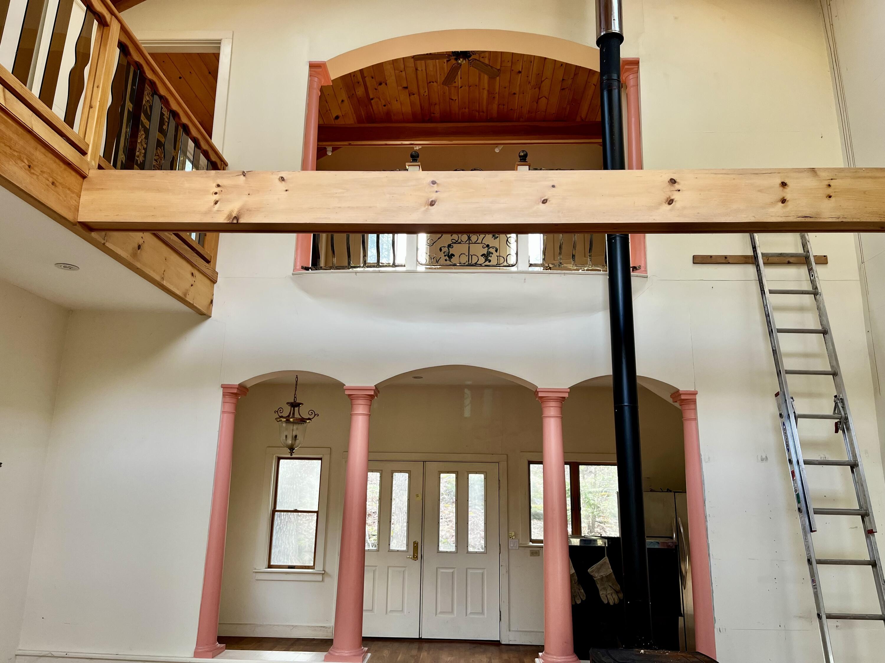 215 Rock School House Road Bristol ME 04539