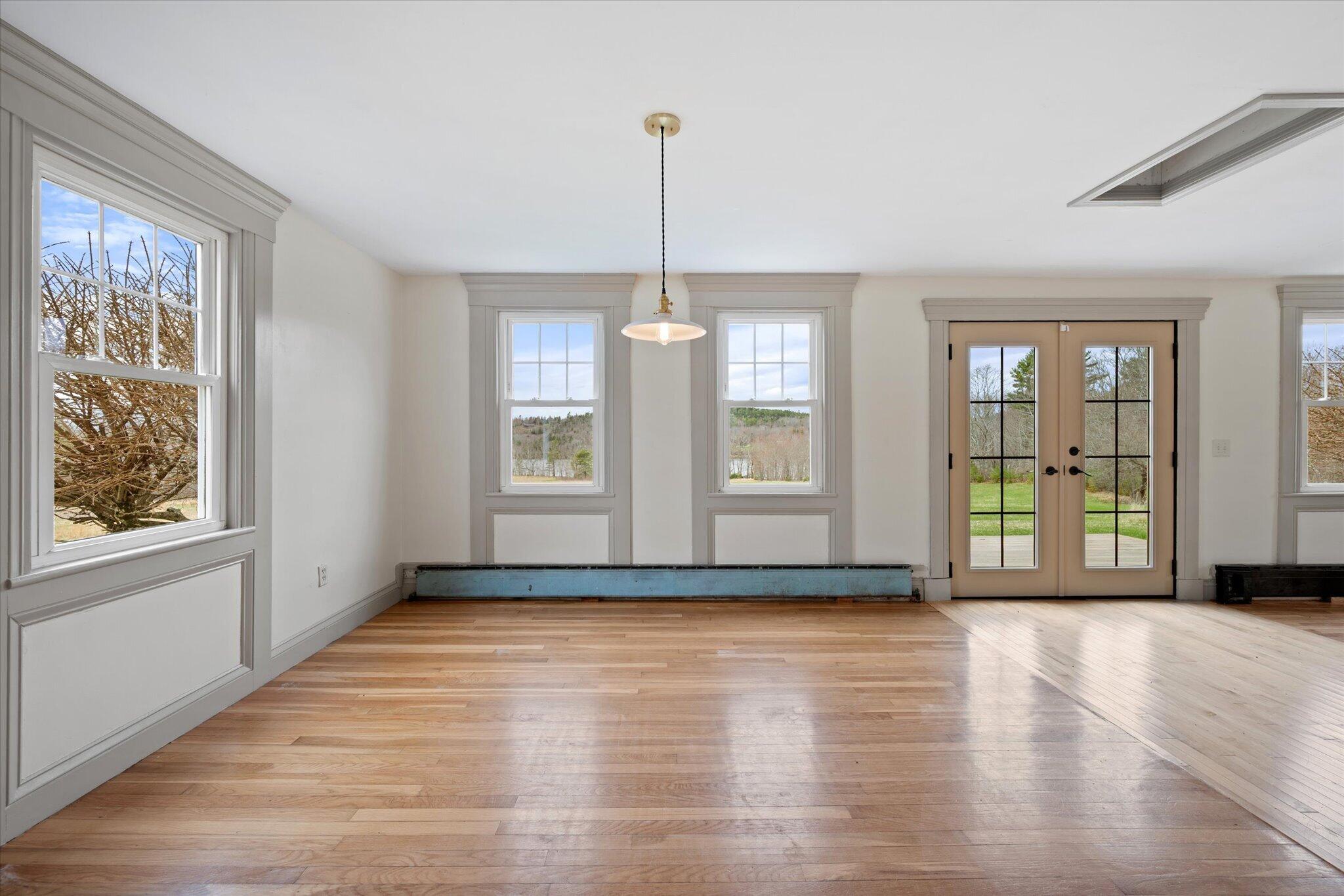 11 Woodbury Way Verona Island ME 04416