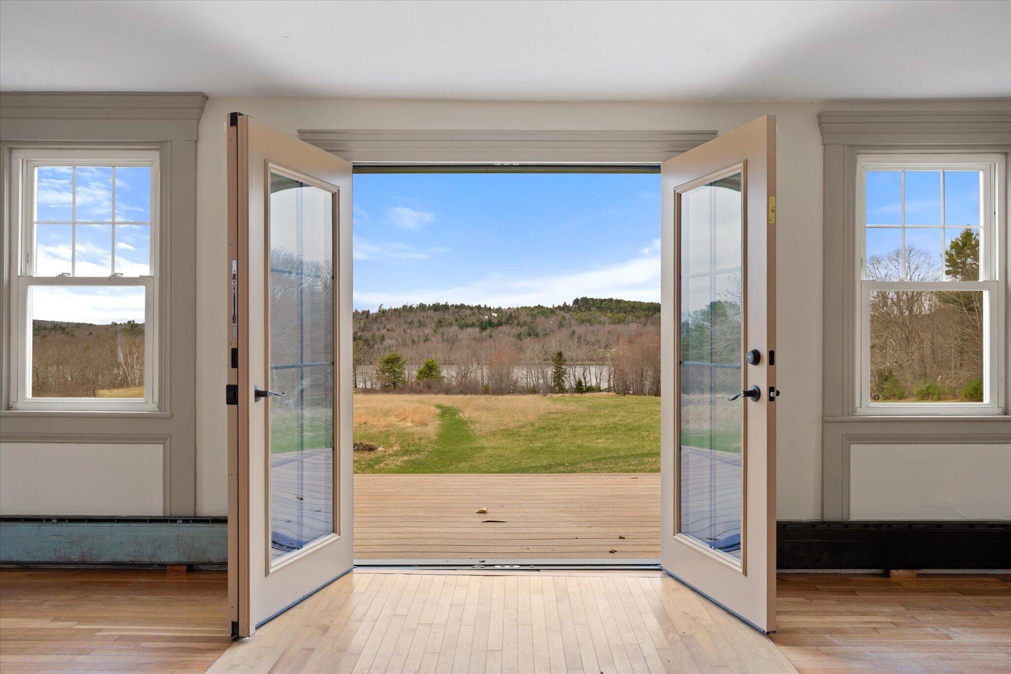 11 Woodbury Way Verona Island ME 04416