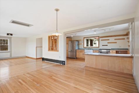 11 Woodbury Way Verona Island ME 04416