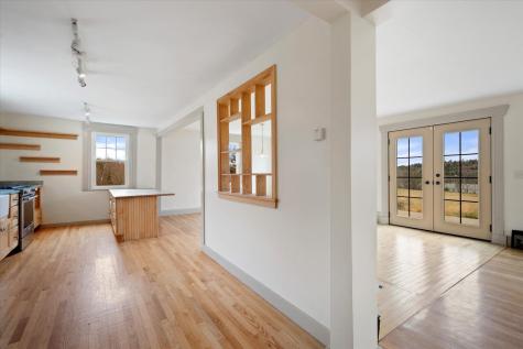 11 Woodbury Way Verona Island ME 04416