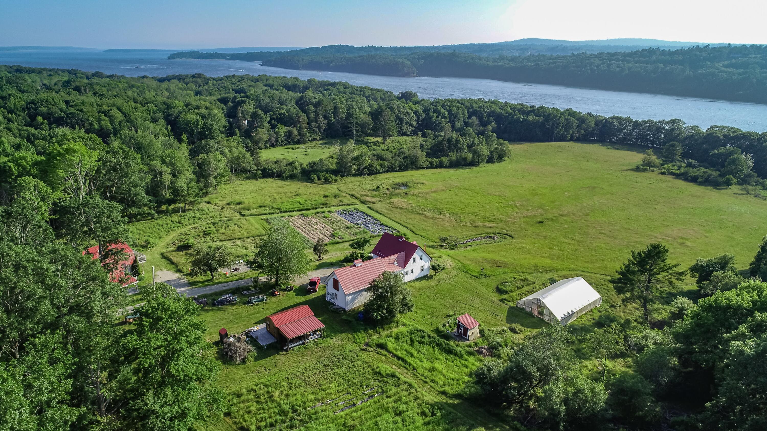11 Woodbury Way Verona Island ME 04416