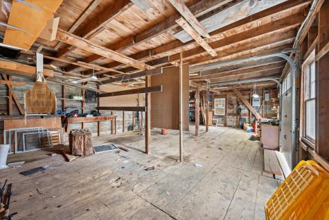 11 Woodbury Way Verona Island ME 04416