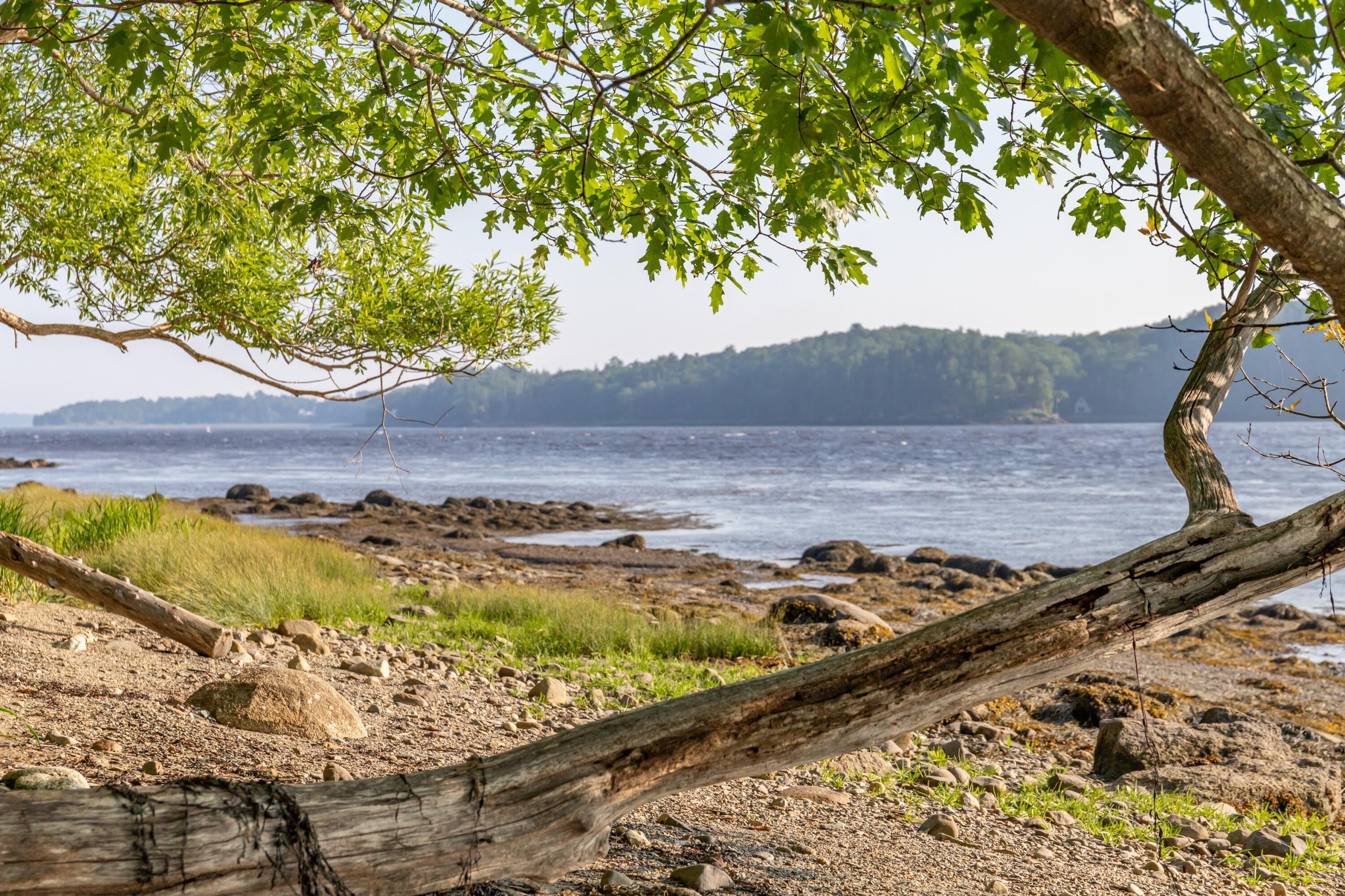 11 Woodbury Way Verona Island ME 04416