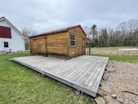 11 Woodbury Way Verona Island ME 04416