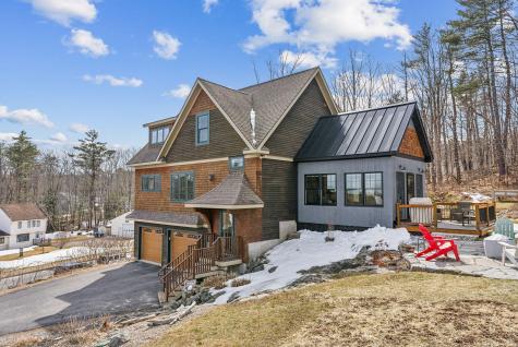 12 Cleaves Farm Road Falmouth ME 04105