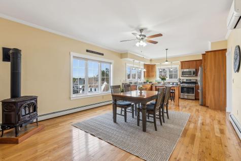 12 Cleaves Farm Road Falmouth ME 04105