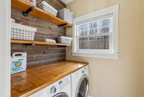 12 Cleaves Farm Road Falmouth ME 04105