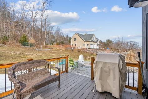 12 Cleaves Farm Road Falmouth ME 04105