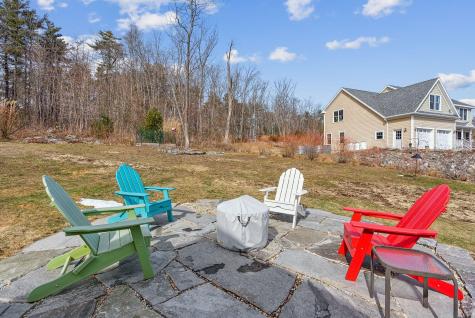 12 Cleaves Farm Road Falmouth ME 04105