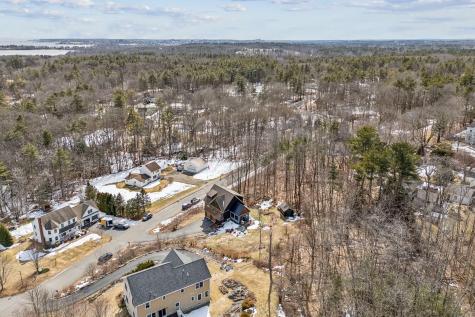 12 Cleaves Farm Road Falmouth ME 04105