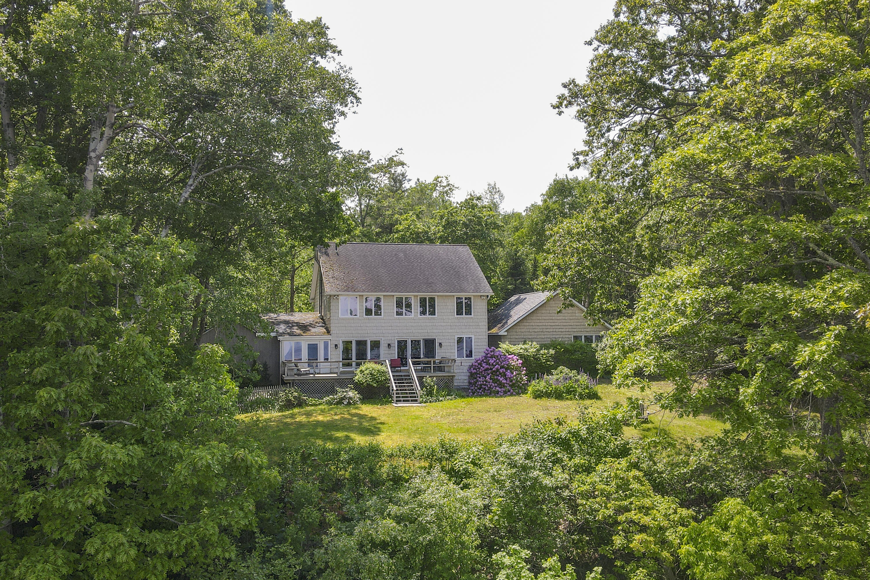 33 Crest Street Northport ME 04849