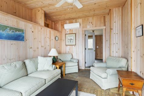 33 Crest Street Northport ME 04849