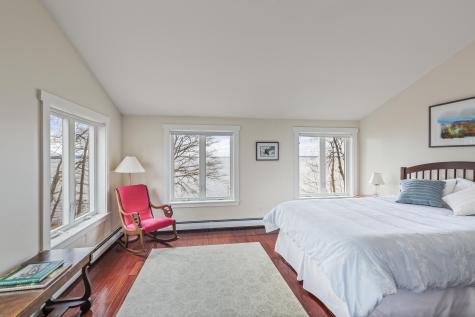 33 Crest Street Northport ME 04849