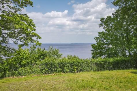 33 Crest Street Northport ME 04849