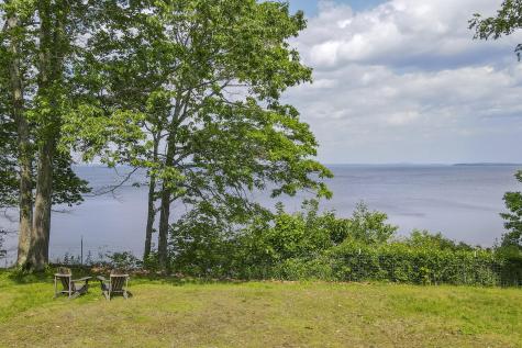 33 Crest Street Northport ME 04849