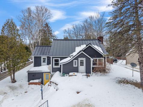 43 Westwood Avenue Millinocket ME 04462