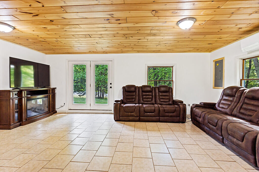 644 Rome Road Rome ME 04963