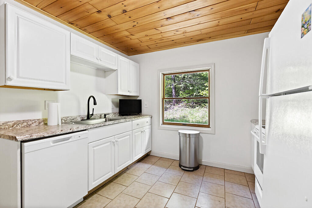 644 Rome Road Rome ME 04963