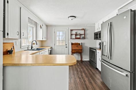 611 Horseback Road Carmel ME 04419