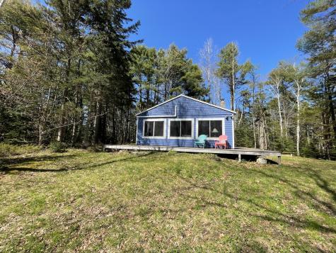 83 Brickyard Cove Road Harpswell ME 04079