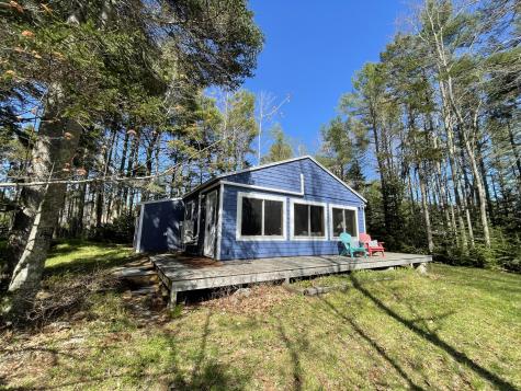 83 Brickyard Cove Road Harpswell ME 04079