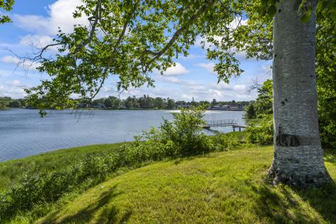 16 Christensen Lane Kennebunk ME 04043