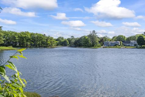 16 Christensen Lane Kennebunk ME 04043