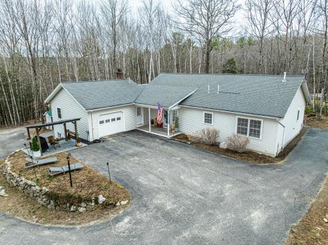 179 Egypt Road Raymond ME 04071