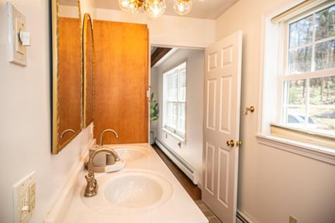 179 Egypt Road Raymond ME 04071