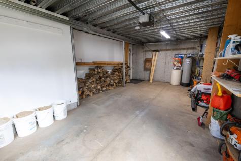 179 Egypt Road Raymond ME 04071