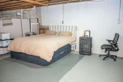 179 Egypt Road Raymond ME 04071